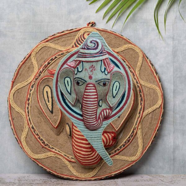 Ganesh Head On Conch Shell - DJGd0506